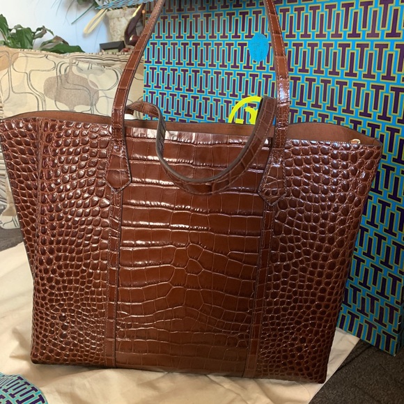 SOLD⛔️Authentic TORY BURCH Embossed leather triple compartment tote - Picture 8 of 15
